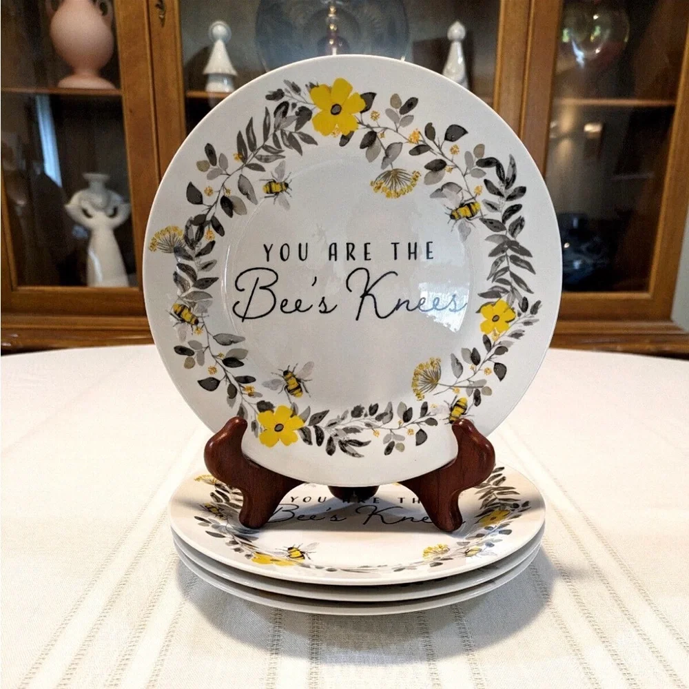Set of 4 Royal Norfolk Bee's Knees Ceramic Salad Plates 7.5 Beautiful Summer NEW